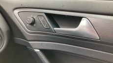 Volkswagen Golf 1.4 TSI SE [Nav] 5dr Petrol Hatchback